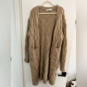 Zara Knit (size M)